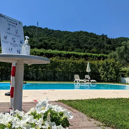 Corte Del Bosco * Garda (Verona)